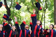 Minh triết trong quản trị quốc gia coi con người là trung tâm của mọi chiến lược phát triển