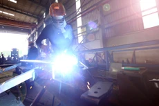 Dự án Đường dây 500kV Lào Cai - Vĩnh Yên: Nhà thầu dồn lực sản xuất cung ứng thiết bị