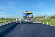 Theo Ban Quản lý dự án Mỹ Thuận, trong dịp lễ 30/4 và 1/5, Dự án Lộ Tẻ - Rạch Sỏi sẽ tiếp tục duy trì làm xuyên lễ