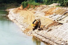 Đê kè Hải Dương trúng gói thầu xử lý sạt lở bờ sông Tiền 497 tỷ
