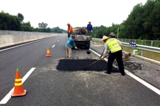 Phân cấp cho địa phương nhưng phải bảo đảm tính liên tục trong đầu tư, bảo trì đường bộ