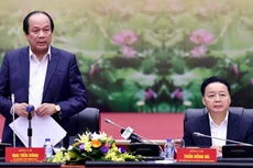Bộ trưởng, Chủ nhiệm VPCP Mai Tiến Dũng cho biết Thủ tướng Nguyễn Xuân Phúc yêu cầu Bộ TN&MT giải trình, làm rõ về 7 nhiệm vụ quá hạn, đồng thời giải trình, làm rõ thêm 7 vấn đề lớn khác.