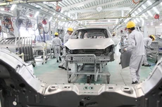 Sản xuất, lắp ráp, nhập khẩu xe ô tô là ngành nghề kinh doanh có điều kiện: “Không tạo rào cản cho doanh nghiệp”