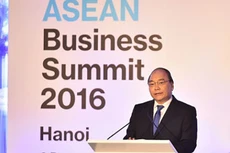 Thủ tướng Nguyễn Xuân Phúc khẳng định, trước những thách thức gặp phải, từng thành viên ASEAN phải đổi mới, chuyển mình để trở thành điểm đến đầu tư hấp dẫn.