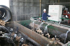 Năm 2016, số DN đăng ký thành lập mới đã đạt mức kỷ lục với 110,1 nghìn DN. Ảnh: Tường Lâm