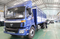 Công ty CP Ô tô Trường Hải đạt Thương hiệu quốc gia 2016 với sản phẩm xe du lịch, xe buýt, xe tải các loại... Ảnh: Tường Lâm