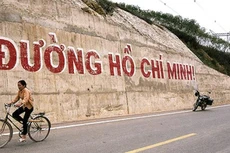 Ủy ban Thường vụ Quốc hội đề nghị Chính phủ đánh giá đầy đủ, toàn diện trong việc triển khai thực hiện Dự án đường Hồ Chí Minh không đáp ứng yêu cầu theo Nghị quyết của Quốc hội - ảnh internet