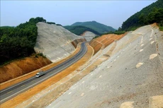 Quảng Trị đề xuất đầu tư xây dựng cao tốc Cam Lộ - Lao Bảo với tổng mức khoảng 7.700 tỷ đồng theo hình thức PPP