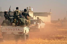 IS bị mất ngôi làng mang ý nghĩa biểu tượng ở Syria. Ảnh: AFP