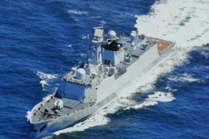 3 chiến hạm Hải quân Trung Quốc thăm cảng Cam Ranh