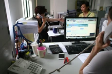 Trong năm 2017, Bộ KH&ĐT sẽ nghiên cứu, trình Thủ tướng Chính phủ phê duyệt Quyết định thành lập Ban Chỉ đạo quốc gia về đấu thầu qua mạng. Ảnh: Lê Tiên