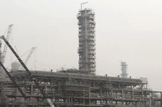 Lọc hóa dầu Nghi Sơn đang trong giai đoạn hoàn thiện chuẩn bị đi vào vận hành thương mại. Ảnh: Lê Hoàng.