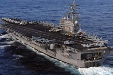 Tàu sân bay USS Ronald Reagan. Ảnh: AFP