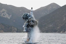 Triều Tiên phóng thử tên lửa đạn đạo từ tàu ngầm ngày 24/8. Ảnh minh họa: Reuters.