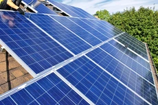 Chuyên gia khuyến nghị cần có chính sách hỗ trợ để khuyến khích các doanh nghiệp nhỏ và vừa thực hiện đầu tư tiết kiệm năng lượng. Ảnh: Tú Minh