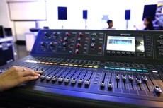 Hai gói thầu mua sắm thiết bị âm thanh và camera do UBND huyện Thường Tín, Hà Nội là chủ đầu tư bị nhà thầu tố về việc trì hoãn phát hành HSYC. Ảnh: Lê Tiên