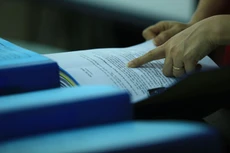 Nhà thầu cho biết có chủ đầu tư “gửi” tới 20 - 30% trong giá trúng thầu. Ảnh: Lê Tiên