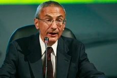 Ông John Podesta, Giám đốc chiến dịch tranh cử của bà Hillary Clinton. Ảnh: AP.