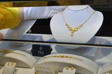 Giá vàng lặng sóng sáng nay. Ảnh: Lệ Chi.