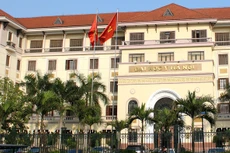 Nhà thầu cho rằng, bên mời thầu khất lần bán HSMT và cần 2 ngày mới photo được để bán cho nhà thầu là chưa thỏa đáng. Ảnh: Lại Hiền