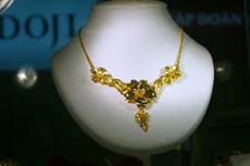 Giá vàng trong nước vẫn đắt hơn thế giới 1,7 triệu đồng.