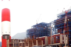 Vì sao nhiều dự án BOT điện chậm tiến độ?