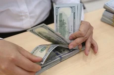 Năm 2015, kiều hối về Việt Nam đạt 12,25 tỷ USD, đứng thứ 11 thế giới và đứng thứ ba trong khu vực