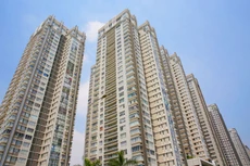 Chào bán cổ phiếu là giải pháp được nhiều doanh nghiệp bất động sản lựa chọn trong thời gian gần đây. Ảnh: Lê Tiên