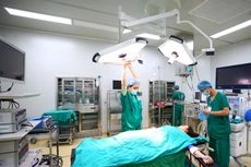 Việc cập nhật những thiết bị y tế kỹ thuật cao vào danh mục đàm phán giá sẽ tạo thuận lợi và giảm rủi ro cho các cơ sở y tế khi mua sắm hàng hóa. Ảnh: Lê Tiên