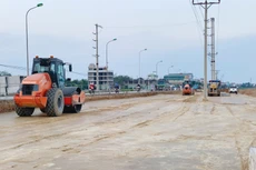 Dự án Tăng cường kết nối giao thông khu vực Tây Nguyên đi qua 2 tỉnh Bình Định và Gia Lai có tổng chiều dài 143,6 km, tổng mức đầu tư 3.654,4 tỷ đồng. Ảnh minh họa: Nhã Chi