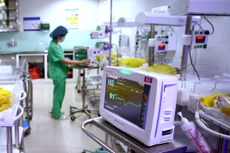 Nhu cầu đầu tư nâng cấp cơ sở vật chất, hiện đại hóa trang thiết bị cho các cơ sở y tế tại TP.HCM là rất lớn. Ảnh minh họa: Nhã Chi