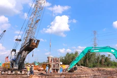 Giá trị giải ngân của Dự án cao tốc Bến Lức - Long Thành đến nay đạt 18.490,86 tỷ đồng trên tổng mức đầu tư 29.586,9 tỷ đồng. Ảnh: Song Lê