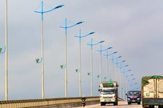 Gói thầu số 6 Thi công xây lắp + lắp đặt thiết bị thuộc Dự án Hệ thống chiếu sáng công cộng ĐT.904 (huyện Tam Bình, tỉnh Vĩnh Long) có giá 7,254 tỷ đồng. Ảnh minh họa: Tiên Giang