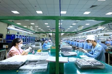 Trong nửa đầu tháng 3, kim ngạch xuất khẩu cả nước đạt 16,67 tỷ USD và kim ngạch nhập khẩu đạt 15,5 tỷ USD. Ảnh: Tuấn Anh