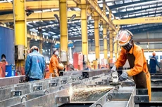 S&P Global: Ngành sản xuất Việt Nam cải thiện nhẹ trong tháng 5/2024