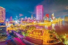 Việt Nam đứng thứ 35 trong TOP 40 nền kinh tế hàng đầu thế giới với quy mô kinh tế 435 tỷ USD. Ảnh: Đông Giang