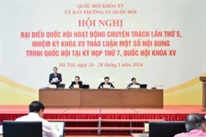 Hội nghị đại biểu Quốc hội hoạt động chuyên trách lần thứ 5 thảo luận về Dự án Luật sửa đổi, bổ sung một số điều của Luật Đấu giá tài sản. Ảnh: Nghĩa Đức