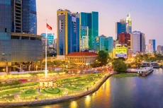 Với vị thế là một trung tâm kinh tế lớn, TP.HCM luôn là đầu tàu, là động lực tăng trưởng của cả nước. Ảnh: Đông Giang