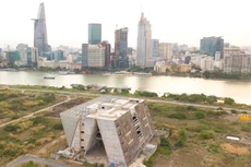 Dự án Xây dựng Trung tâm triển lãm quy hoạch TP.HCM đã hoàn thành 80% phần thô từ cuối năm 2017. Ảnh: Tiên Giang