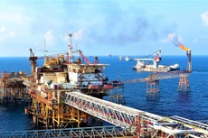 Giá dầu bình quân vẫn neo ở mức cao tiếp tục thúc đẩy hoạt động thăm dò và khai thác dầu khí trên toàn cầu. Ảnh: Hoàng Hà