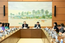 Chủ tịch Quốc hội Trần Thanh Mẫn phát biểu tại phiên thảo luận, đánh giá về bức tranh kinh tế - xã hội năm 2023 và 4 tháng đầu năm 2024. Ảnh: Vũ Lâm Hiển