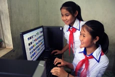 Gói thầu mua sắm thiết bị dạy học cho khối lớp 3, lớp 7, thị xã Ngã Năm có giá 8,160 tỷ đồng. Ảnh: Nhã Chi