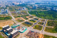 Bốn tuyến đường R1, R2, R3, R4 trong Khu đô thị mới Thủ Thiêm có tổng chiều dài 11,9 km, tổng mức đầu tư hơn 12 nghìn tỷ đồng. Ảnh: Song Lê