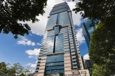 Khối văn phòng của CapitaLand tại ba địa điểm ở Singapore, bao gồm tòa Capital Tower sẽ được cung cấp 100% năng lượng tái tạo đến cuối năm 2020