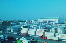 Việt Nam đang ngày càng hấp dẫn hơn đối với các doanh nghiệp nước ngoài. Ảnh: Ngô Ngãi