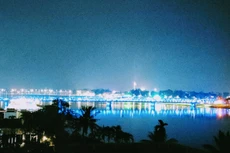 Việc mở cửa đường bay quốc tế vào tháng ba tới sẽ là cơ hội vàng để ngành du lịch Việt Nam trở lại với sức bật mới. Ảnh: Ngô Bảo Tín