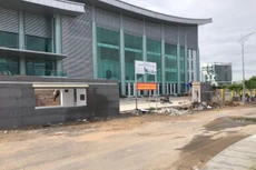 Nhiều dự án có khối lượng GPMB lớn, xử lý khiếu nại trong GPMB nhiều đã ảnh hưởng đến công tác bàn giao mặt bằng để thi công