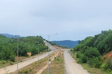 Đoạn cuối tuyến Vành đai phía Tây từ Quốc lộ 14B đến đường Hồ Chí Minh đã hoàn thiện mặt đường và các hạng mục đi kèm 