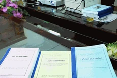 Hướng dẫn lập báo cáo đánh giá hồ sơ dự thầu. Ảnh Internet