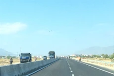 Thông xe Quốc lộ 1 đoạn qua Ninh Thuận. Ảnh Internet